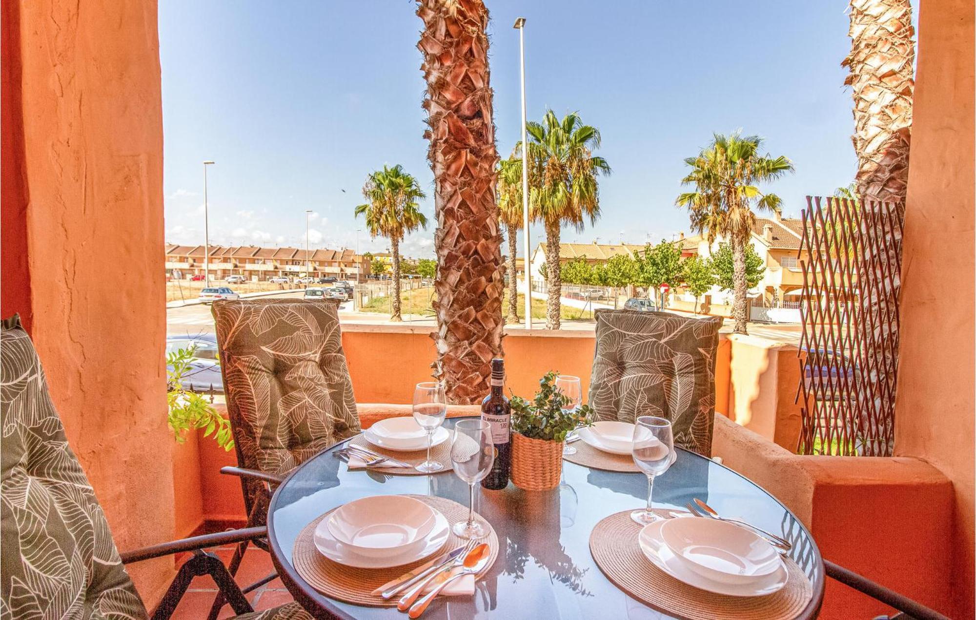 Amazing Apartment In Los Alcazares With Kitchen Buitenkant foto